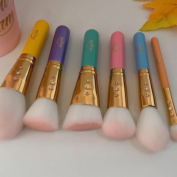 Travel Size Make up brushes - Picture 2 of 3